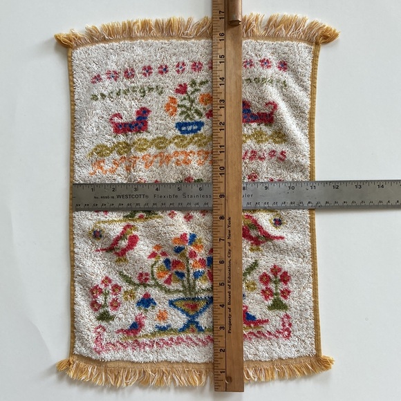 Vintage Fieldcrest guest hand towel Amish stencil print made in USA - Picture 8 of 8